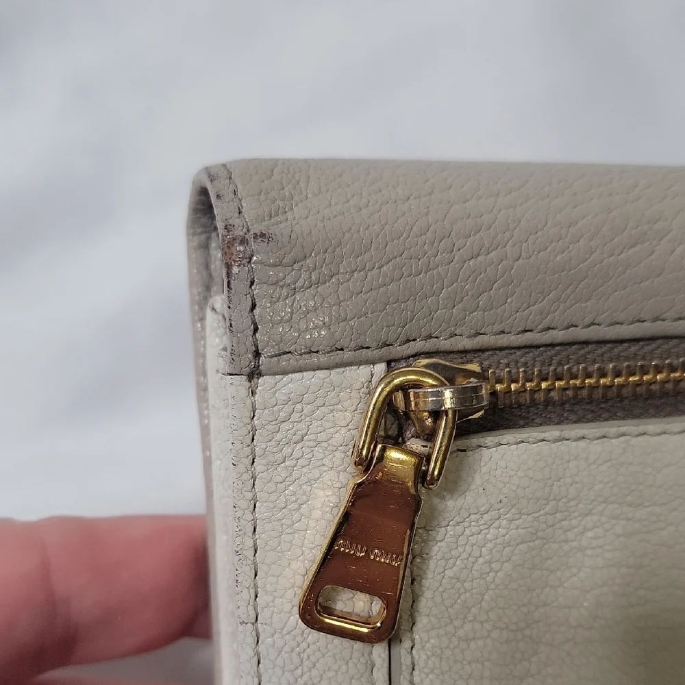 Miu Miu Beige and Cream Women's Wallet - Picture 5 of 10